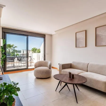 Apartmán Sea View Near And Marbella - Pool And Private Parking *