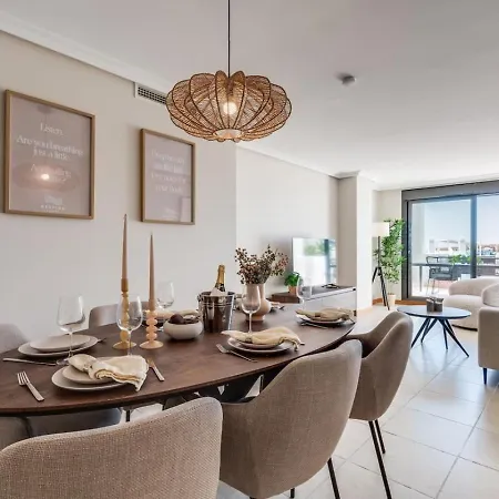 Sea View Near And Marbella - Pool And Private Parking Apartmán