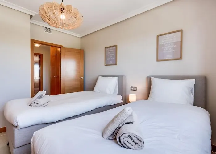 Sea View Near Estepona&marbella - Pool&private Parking Apartamento