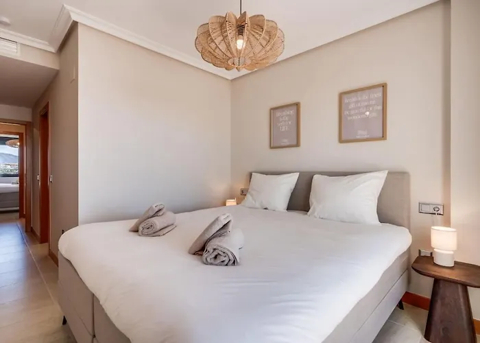 Sea View Near And Marbella - Pool And Private Parking 公寓 *